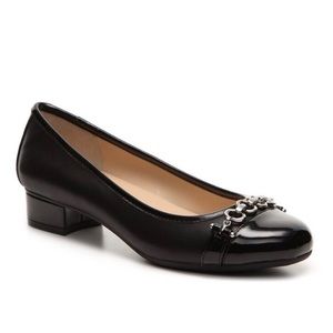 Adrienne Vittadini pumps